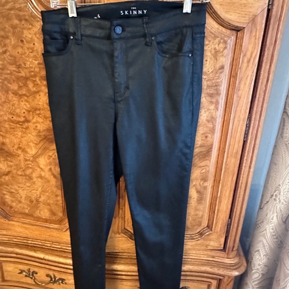 White House Black Market High-Rise Black Skinny Jeans 25$ - Picture 2 of 7